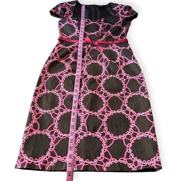 David Meister Sweetheart Neck Cap Sleeve Knee Length Sheath Dress, Size 2 - Picture 11 of 11